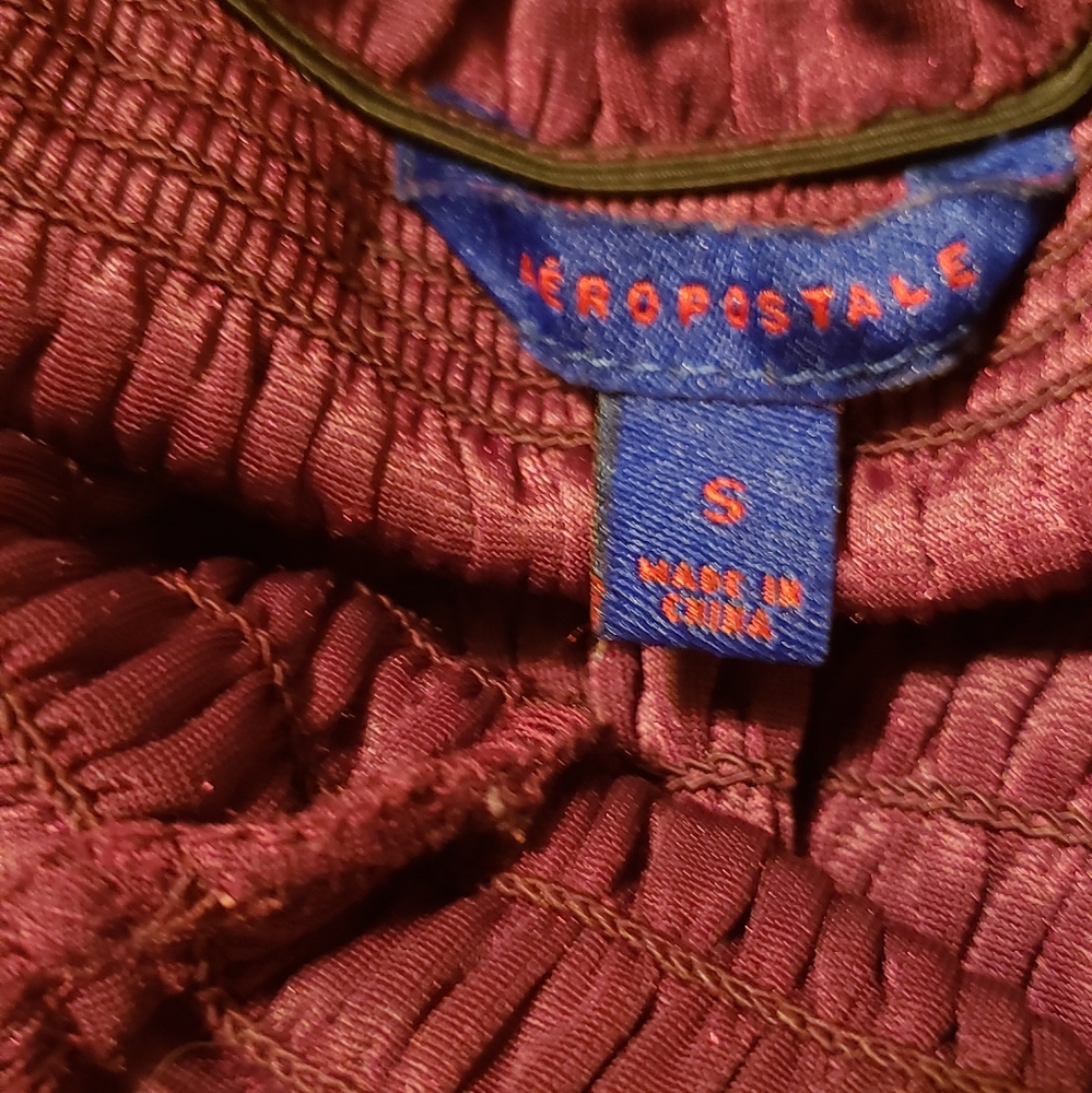 Aeropostale off the Shoulder Maroon Velvet Dress - Picture 5 of 5